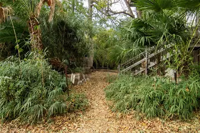 160 E Franklin Avenue, Pomona, CA 91766 - Photo 7