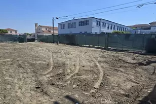 118 W 87th Pl, Los Angeles, CA 90003 - Photo 1