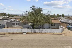 7741 California City Blvd, California City, CA 93505 - Photo 3