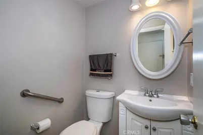19124 Avenue Of The Oaks #A, Newhall, CA 91321 - Photo 21