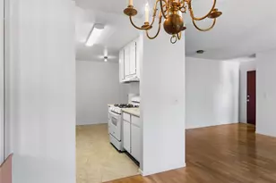 4919 Indian Wood Rd, Culver City, CA 90230 - Photo 9