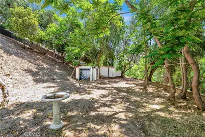 4905 Palo Drive, Tarzana, CA 91356 - Photo 19