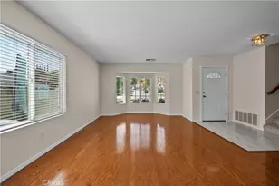 28501 Victoria Rd, Castaic, CA 91384 - Photo 5