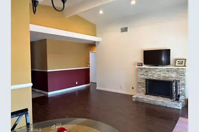 6914 Andasol Avenue, Lake Balboa, CA 91406 - Photo 13