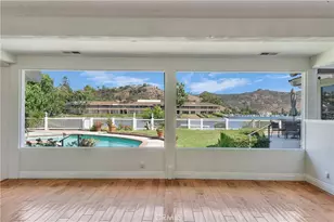 3924 Fairbreeze Cir, Westlake Village, CA 91361 - Photo 9