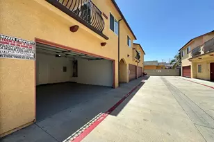 3755 E 52nd St, Maywood, CA 90270 - Photo 17