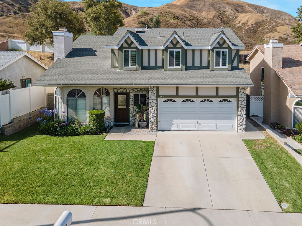 11661 Luanda St, Sylmar, CA 91342 - MLS SR25137003 - Coldwell Banker