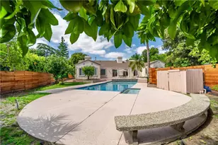 5206 Topeka Dr, Tarzana, CA 91356 - Photo 41