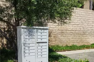 19512 Laroda Ln, Saugus, CA 91350 - Photo 19