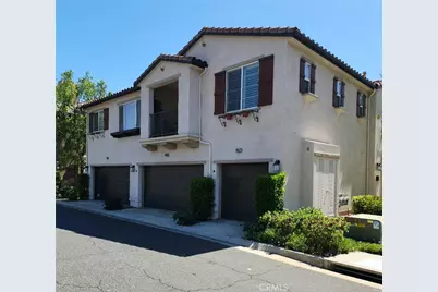 19512 Laroda Lane, Saugus, CA 91350 - Photo 1