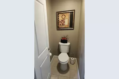 19512 Laroda Lane, Saugus, CA 91350 - Photo 9