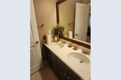 19512 Laroda Lane, Saugus, CA 91350 - Photo 13