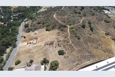 1 Skyline Drive, Thousand Oaks, CA 91361 - Photo 17