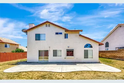 3115 Crowne Drive, Palmdale, CA 93551 - Photo 47