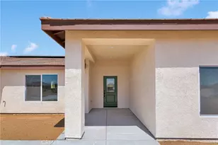 15365 Laguna Seca Dr, Apple Valley, CA 92307 - Photo 3