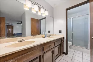 7519 Man O War St, Bakersfield, CA 93307 - Photo 25