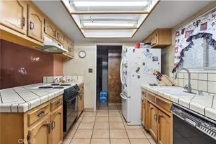 7519 Man O War St, Bakersfield, CA 93307 - Photo 21