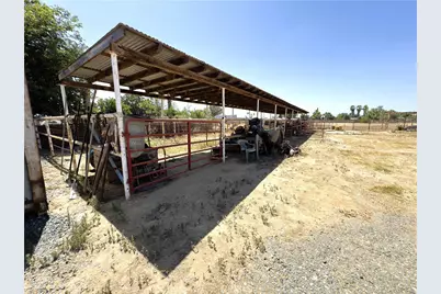 7519 Man O War Street, Bakersfield, CA 93307 - Photo 15