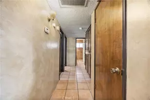 7519 Man O War St, Bakersfield, CA 93307 - Photo 27