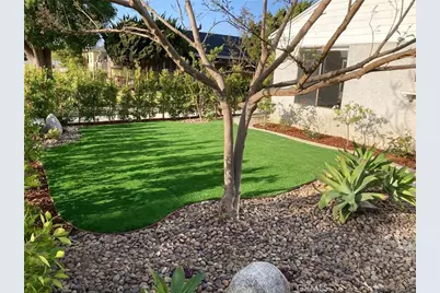 8312 Barnsley Avenue, Los Angeles, CA 90045 - Photo 17