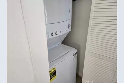 1484 N Clybourn Avenue, Burbank, CA 91505 - Photo 19