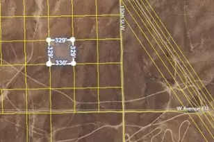 130 W Ave E-6, Lancaster, CA 93536 - Photo 1