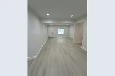 5314 Wilkinson Avenue, Valley Village, CA 91607 - Photo 25