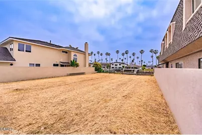 2711 Seahorse Avenue, Ventura, CA 93001 - Photo 9