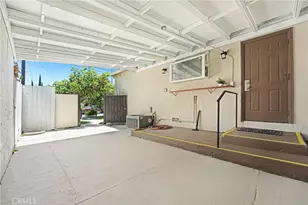 21057 Runnymede St, Canoga Park, CA 91303 - Photo 45