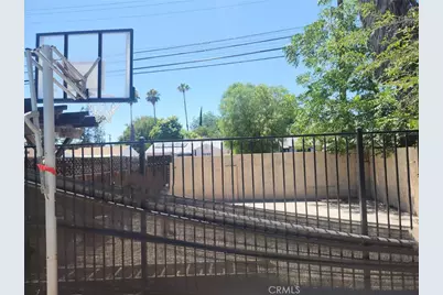 21057 Runnymede Street, Canoga Park, CA 91303 - Photo 27