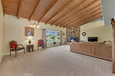 23714 Lawnside Drive, Newhall, CA 91321 - Photo 13