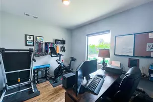 542 N Kilkea Dr, Los Angeles, CA 90048 - Photo 43