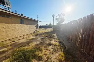 506 S Haley St, Bakersfield, CA 93307 - Photo 3