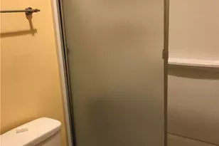 8601 International Ave, Canoga Park, CA 91304 - Photo 5