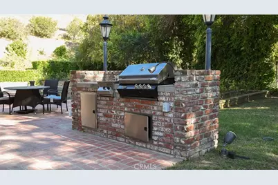 5250 Scott Robertson Road, Hidden Hills, CA 91302 - Photo 39