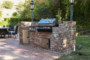 5250 Scott Robertson Rd, Hidden Hills, CA 91302 - Photo 39