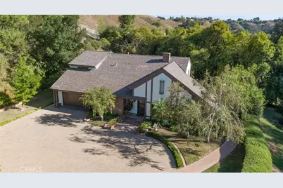 5250 Scott Robertson Road, Hidden Hills, CA 91302 - Photo 25