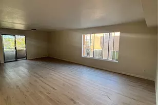 10901 Laurel Cny Blvd, San Fernando, CA 91340 - Photo 13