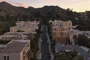 1750 Camino Palmero St, Los Angeles, CA 90046 - Photo 25