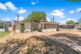 1411 W Ivesbrook St, Lancaster, CA 93534 - Photo 3