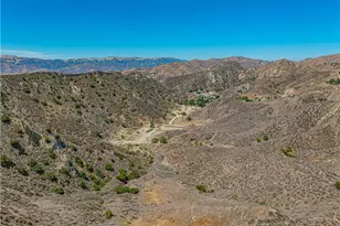 29701 Jackson St, Castaic, CA 91384 - Photo 7