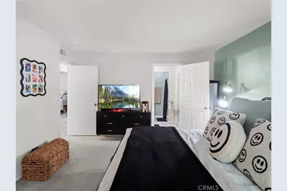 16623 Shinedale Drive, Canyon Country, CA 91387 - Photo 15