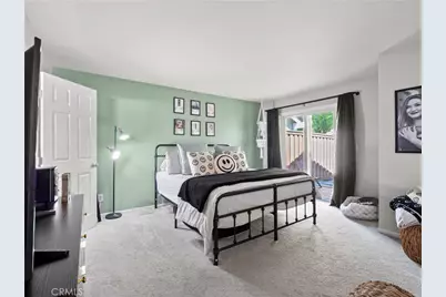 16623 Shinedale Drive, Canyon Country, CA 91387 - Photo 13