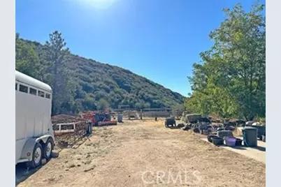 42930 Lake Hughes Road, Lake Hughes, CA 93532 - Photo 21