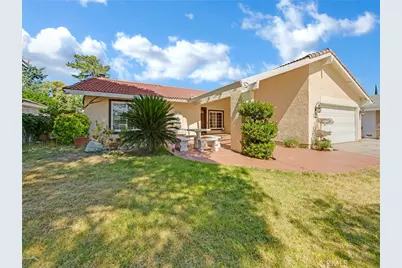 44021 Fenner Avenue, Lancaster, CA 93536 - Photo 1
