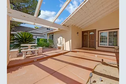 44021 Fenner Avenue, Lancaster, CA 93536 - Photo 3