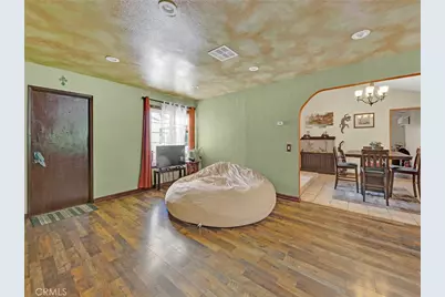 44021 Fenner Avenue, Lancaster, CA 93536 - Photo 13