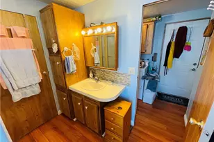 18204 Soledad Canyon Rd, Canyon Country, CA 91387 - Photo 19