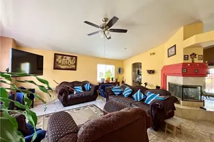 1816 Orange St, Rosamond, CA 93560 - Photo 7