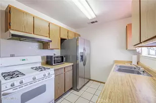 8119 Walpole Ave, California City, CA 93505 - Photo 15